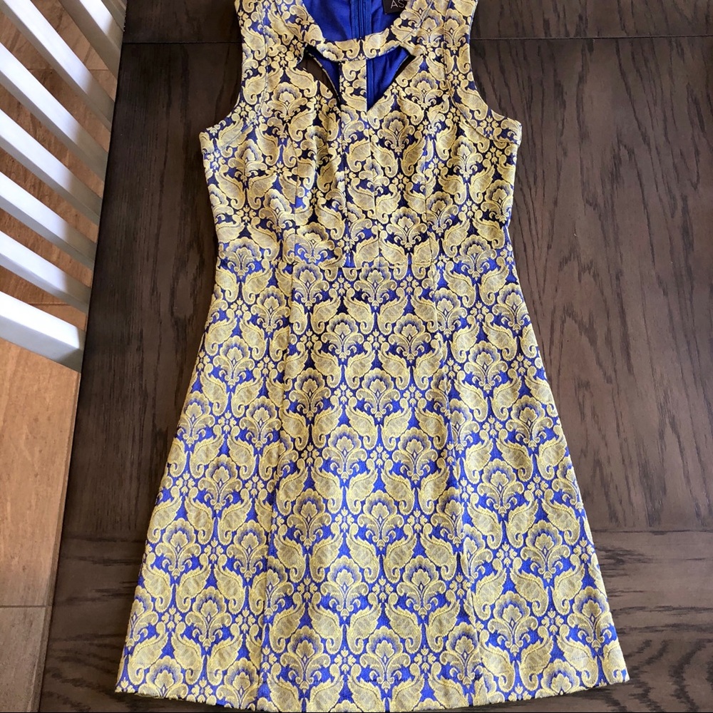 Fitted party dress